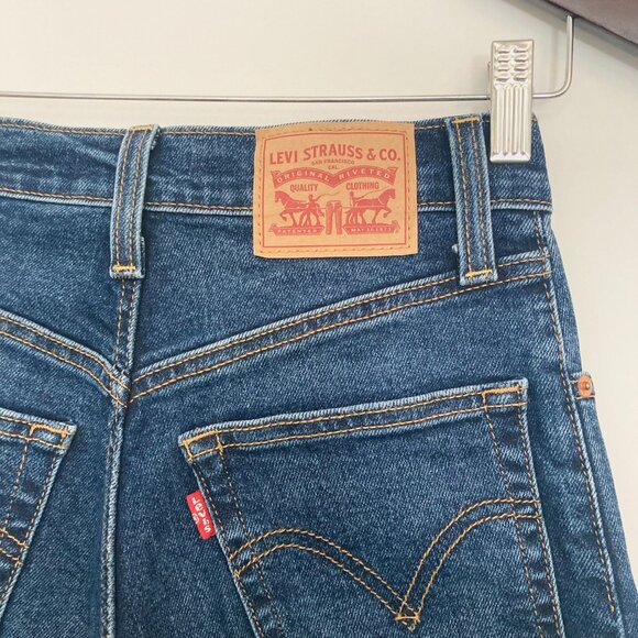 Levi’s Ribcage Straight Ankle Jeans Size 25 High Rise Button Fly Light Wash - Picture 4 of 7